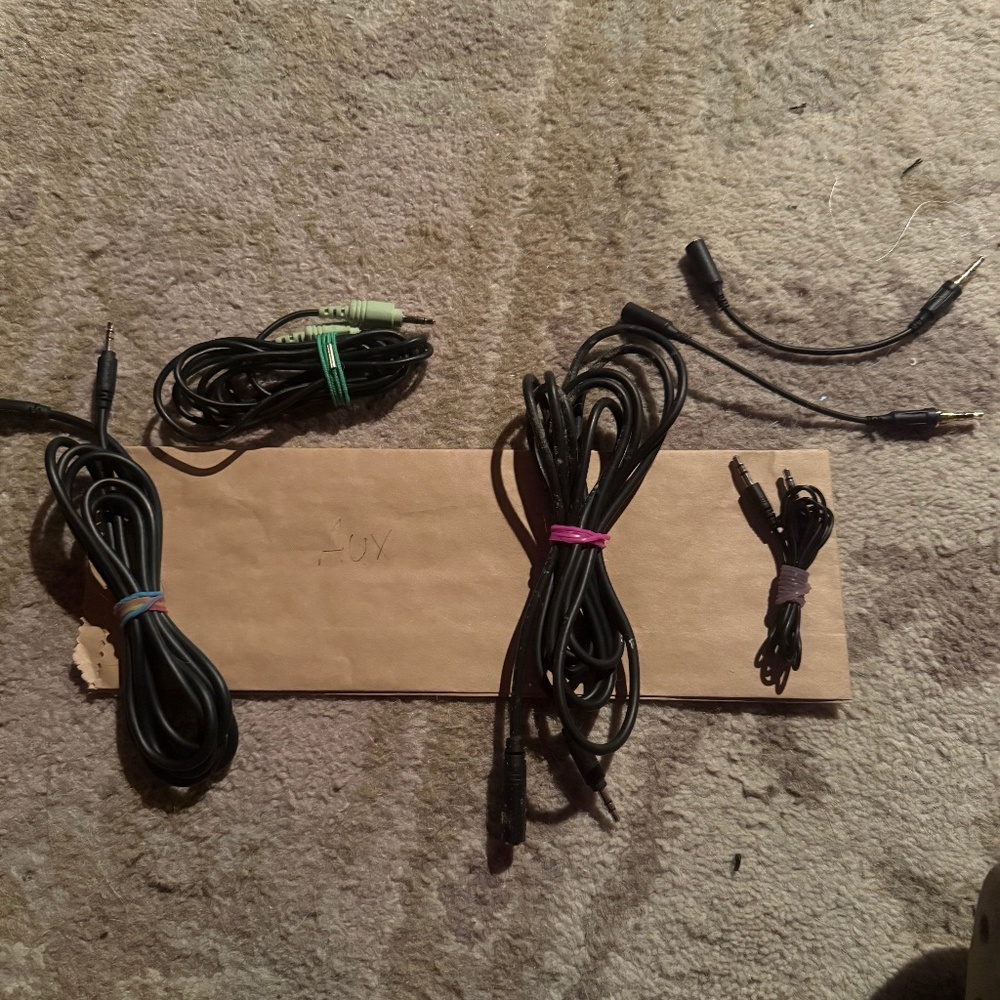4 Aux Cords and 2 Adaptors